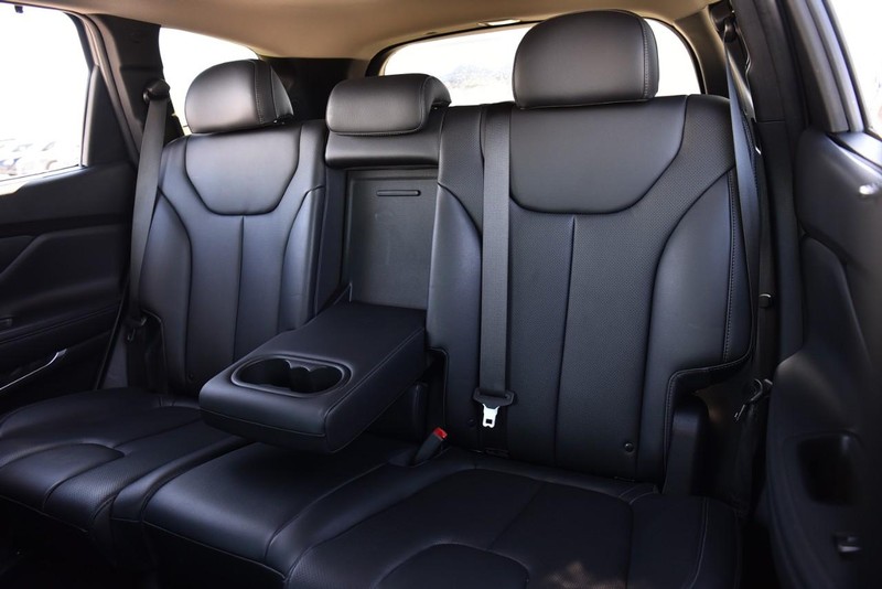 Hyundai Santa Fe Hybrid Vehicle Image 22