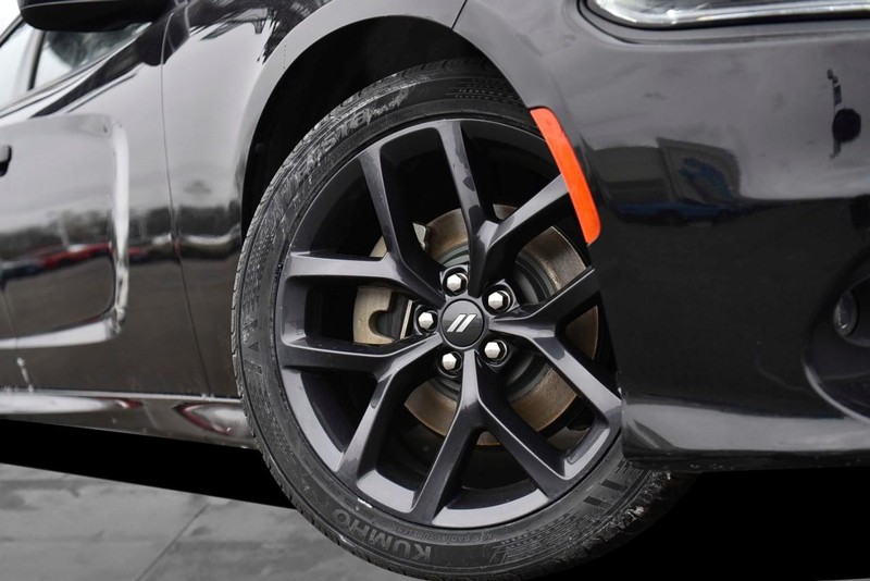 Dodge Charger Vehicle Image 03