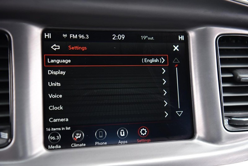 Dodge Charger Vehicle Image 16