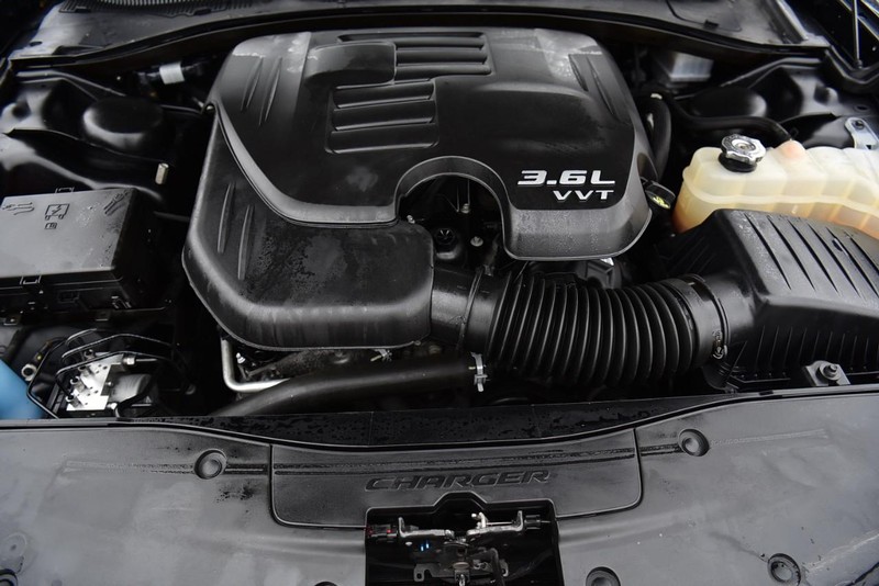 Dodge Charger Vehicle Image 24