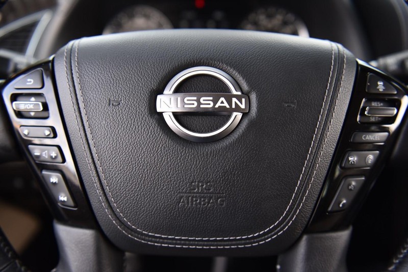 Nissan Armada Vehicle Image 22