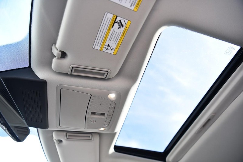 Nissan Armada Vehicle Image 28