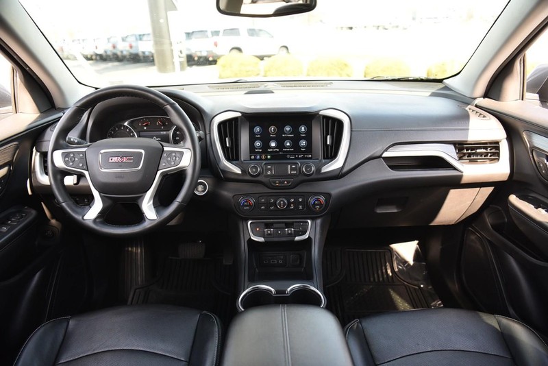 GMC Terrain Vehicle Image 07