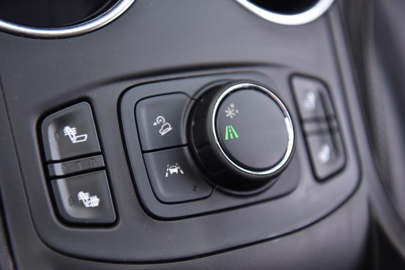 GMC Terrain Vehicle Image 17