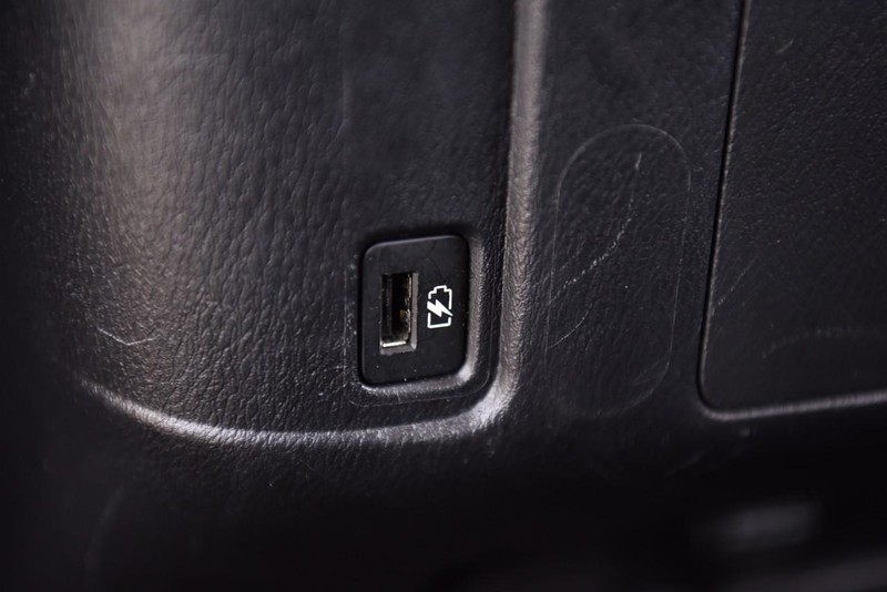 INFINITI QX80 Vehicle Image 29