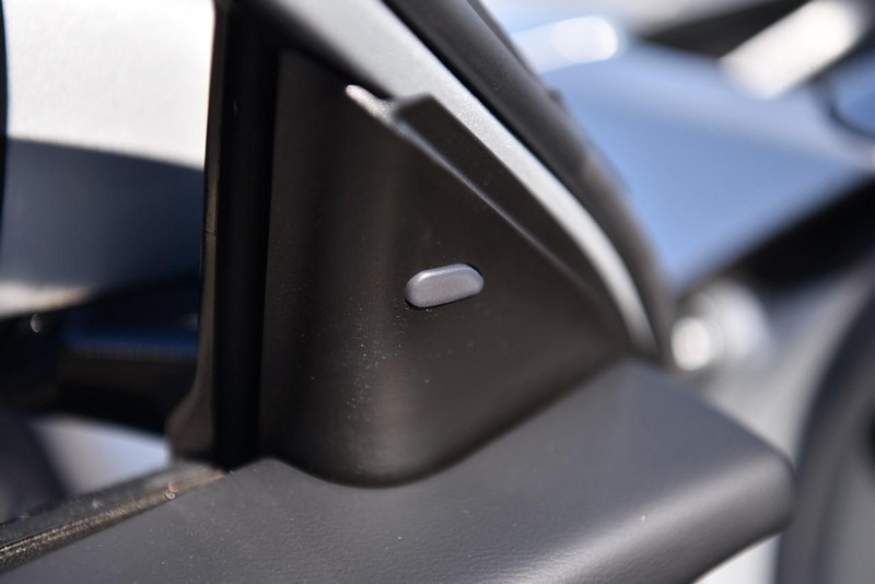 Nissan Altima Vehicle Image 09