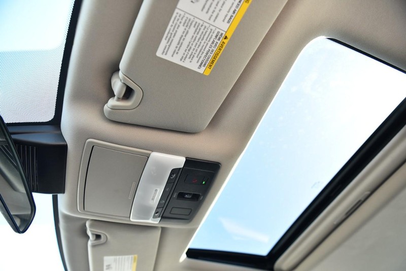 Nissan Altima Vehicle Image 20