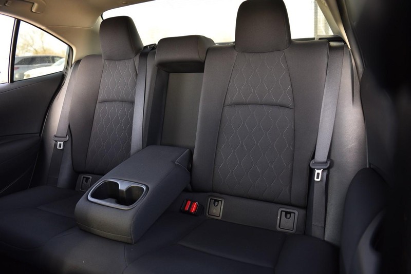 Toyota Corolla Hybrid Vehicle Image 19