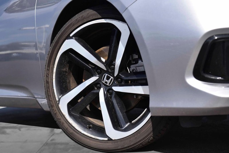 Honda Accord Sedan Vehicle Image 03