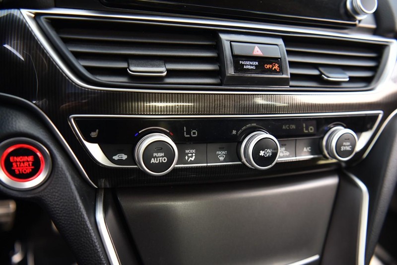 Honda Accord Sedan Vehicle Image 13