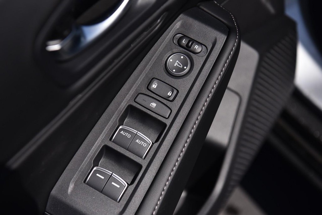 Honda Accord Hybrid Vehicle Image 08