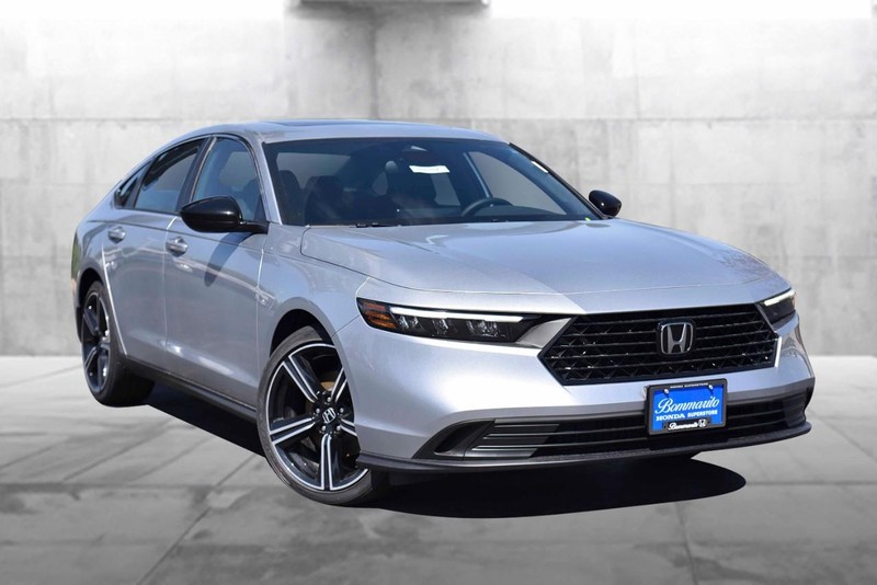 Honda Accord Hybrid Vehicle Image 02