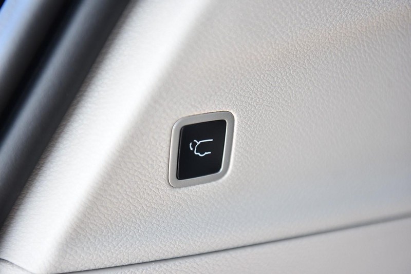 Chrysler Voyager Vehicle Image 25
