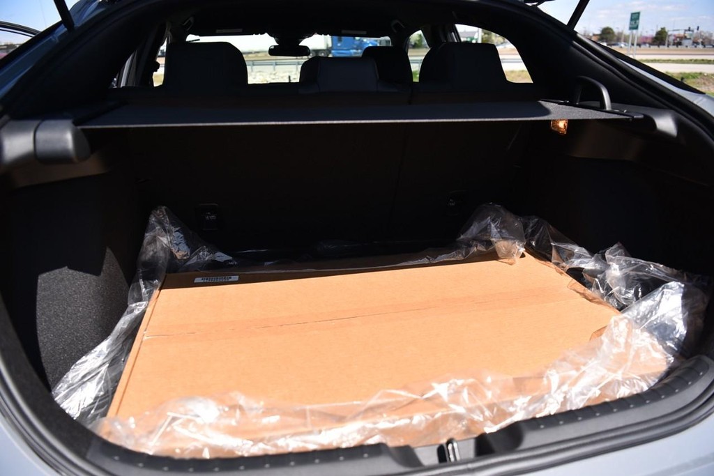 Honda Civic Hatchback Vehicle Image 21