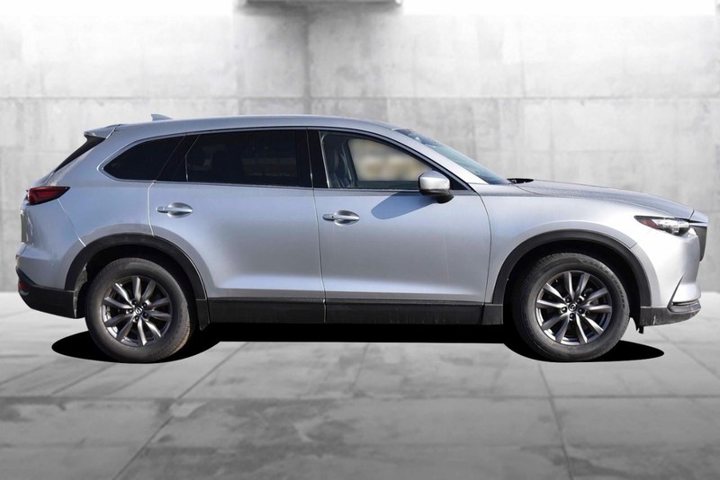 Mazda CX-9 Vehicle Image 05