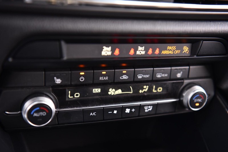 Mazda CX-9 Vehicle Image 13