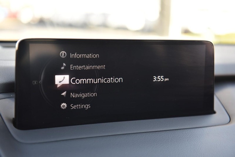 Mazda CX-9 Vehicle Image 16