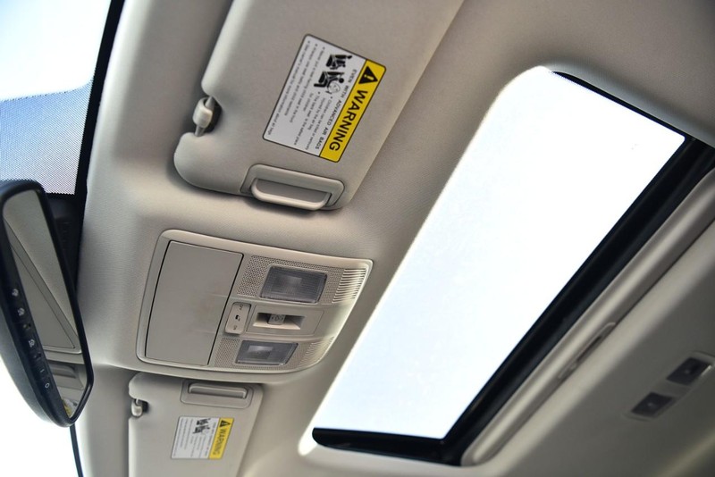 Mazda CX-9 Vehicle Image 21