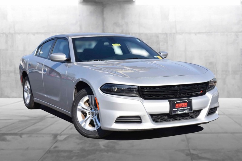 Dodge Charger Vehicle Image 02