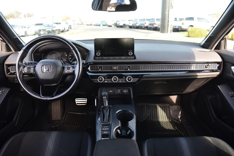 Honda Civic Hatchback Vehicle Image 07
