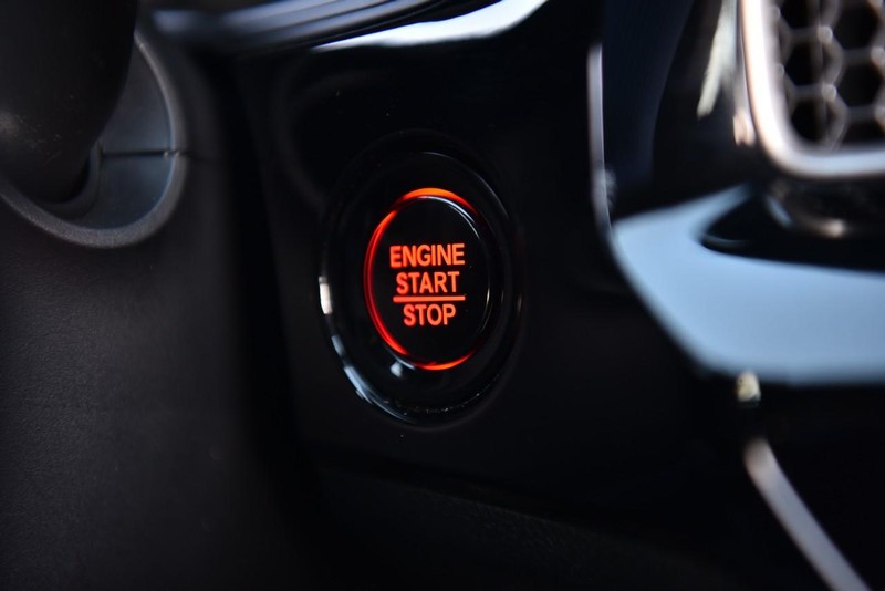Honda Civic Hatchback Vehicle Image 16