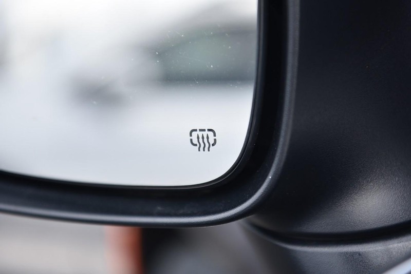Chrysler Voyager Vehicle Image 09