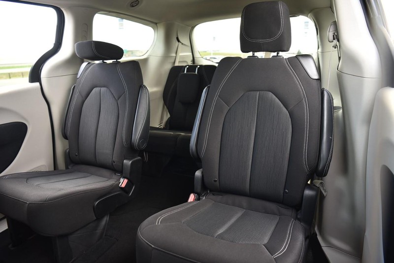 Chrysler Voyager Vehicle Image 20