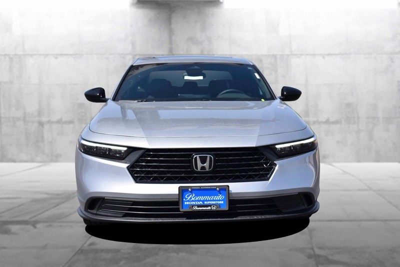 Honda Accord Hybrid Vehicle Image 04
