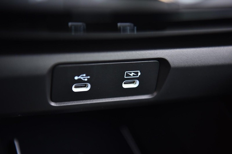 Honda Accord Hybrid Vehicle Image 13