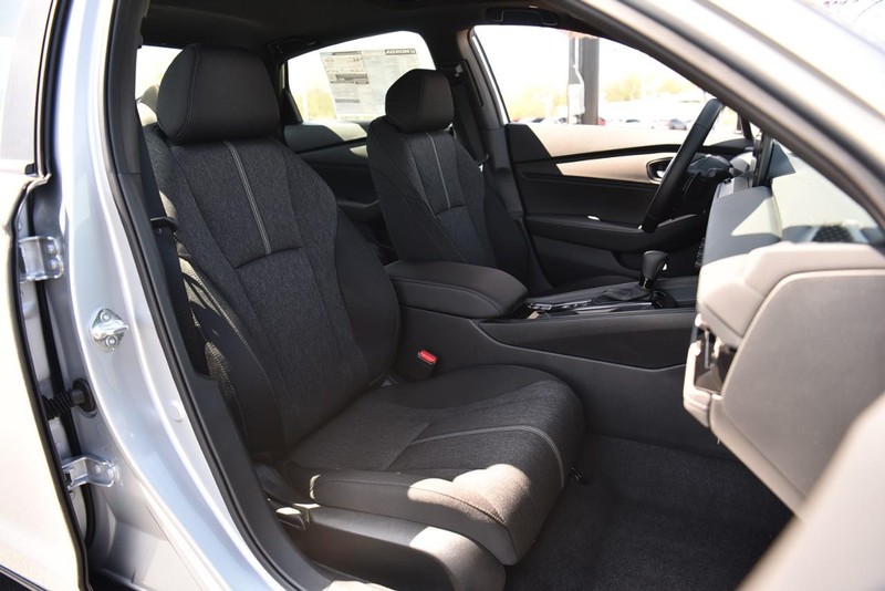 Honda Accord Hybrid Vehicle Image 20