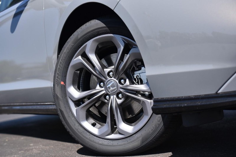 Honda Accord Hybrid Vehicle Image 03