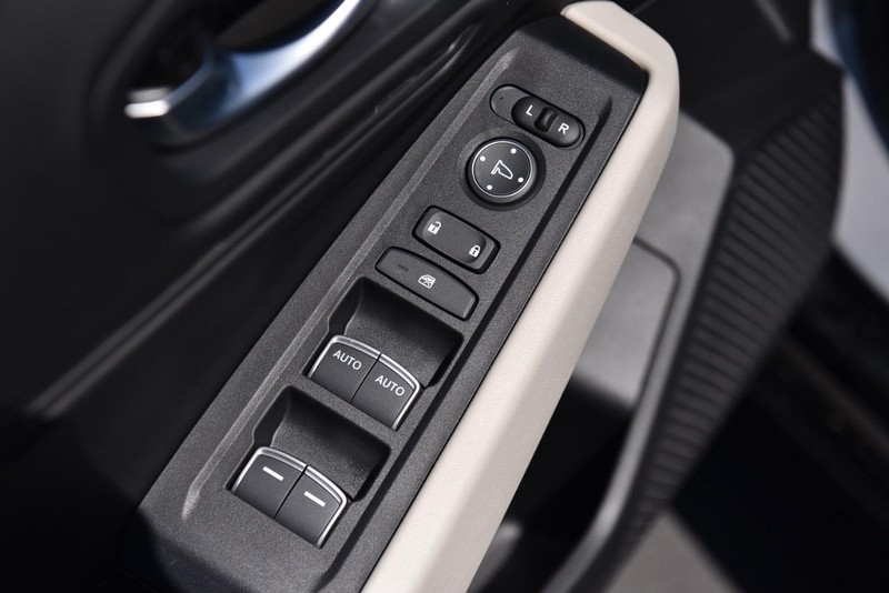 Honda Accord Hybrid Vehicle Image 09