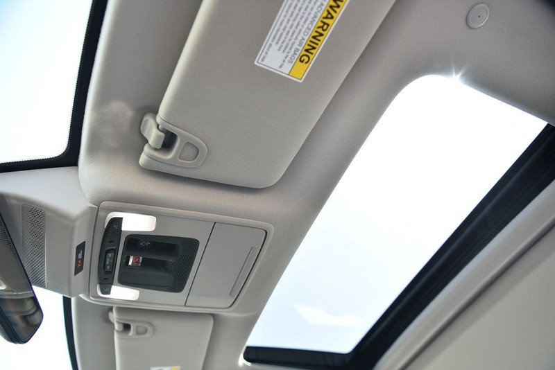 Honda Accord Hybrid Vehicle Image 23