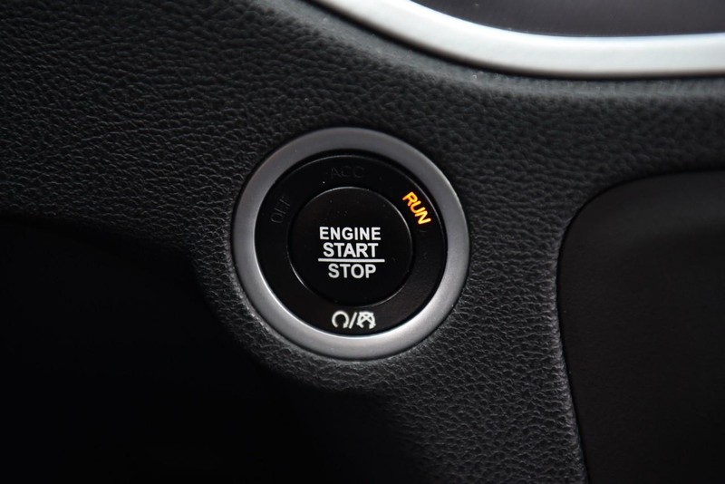 Dodge Charger Vehicle Image 16