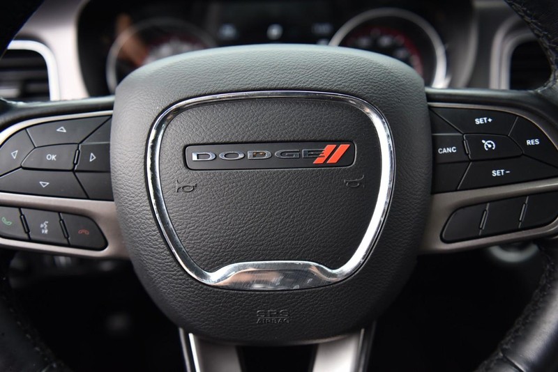 Dodge Charger Vehicle Image 17