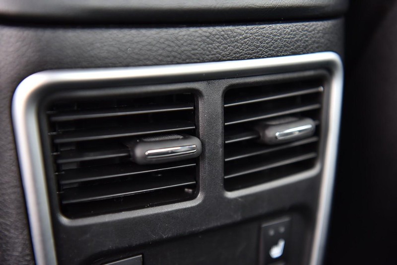 Dodge Charger Vehicle Image 22