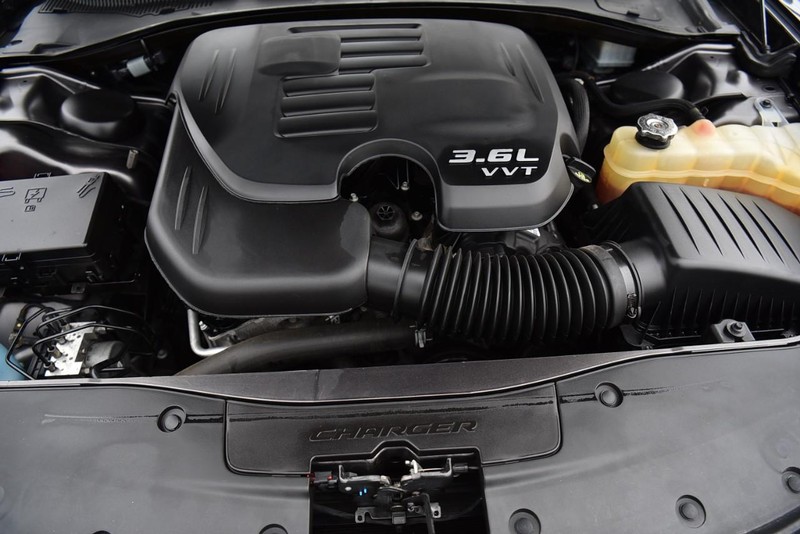 Dodge Charger Vehicle Image 25