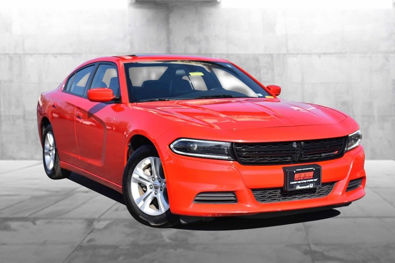 Dodge Charger Vehicle Image 02