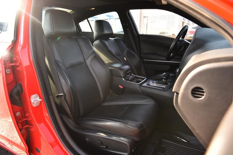 Dodge Charger Vehicle Image 19
