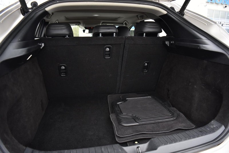 Mazda CX-30 Vehicle Image 23