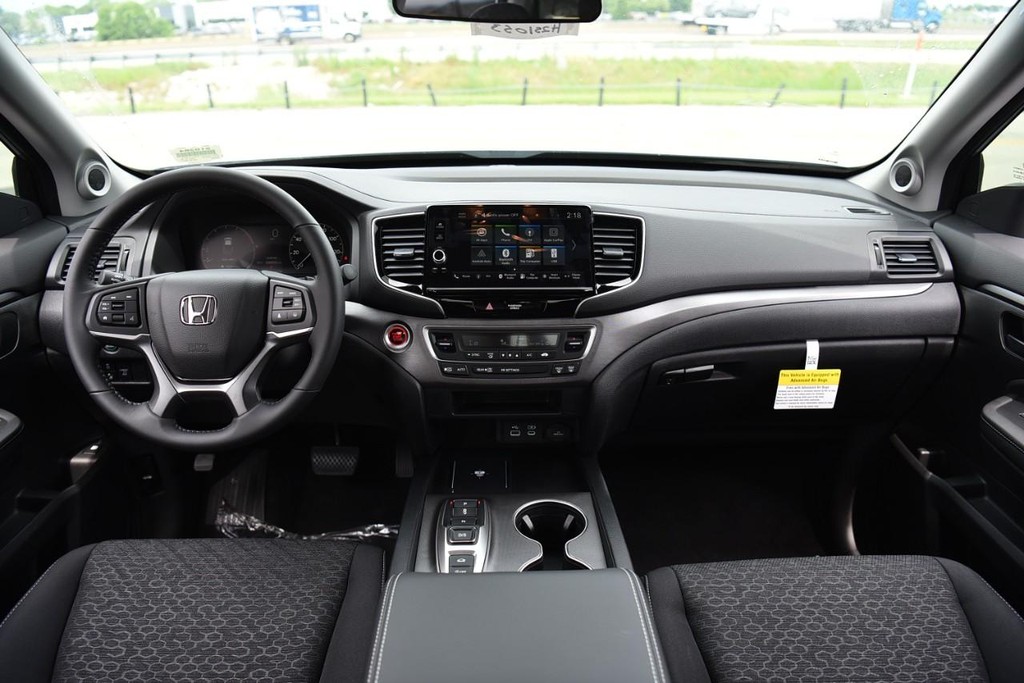 Honda Ridgeline Vehicle Image 08