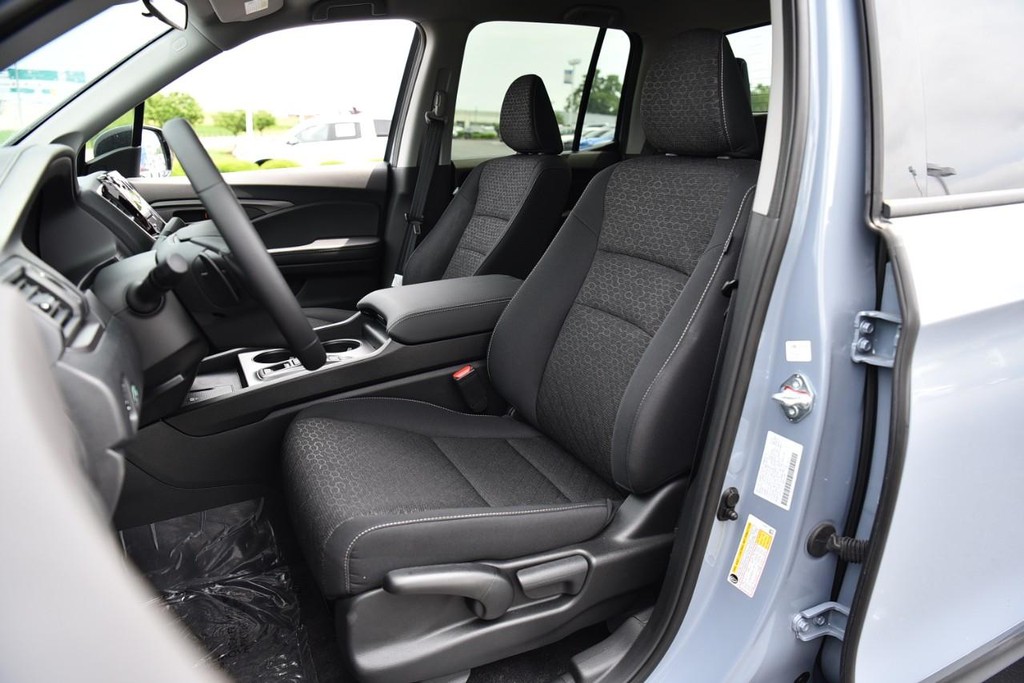 Honda Ridgeline Vehicle Image 22