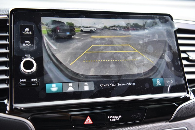 Honda Ridgeline Vehicle Image 14