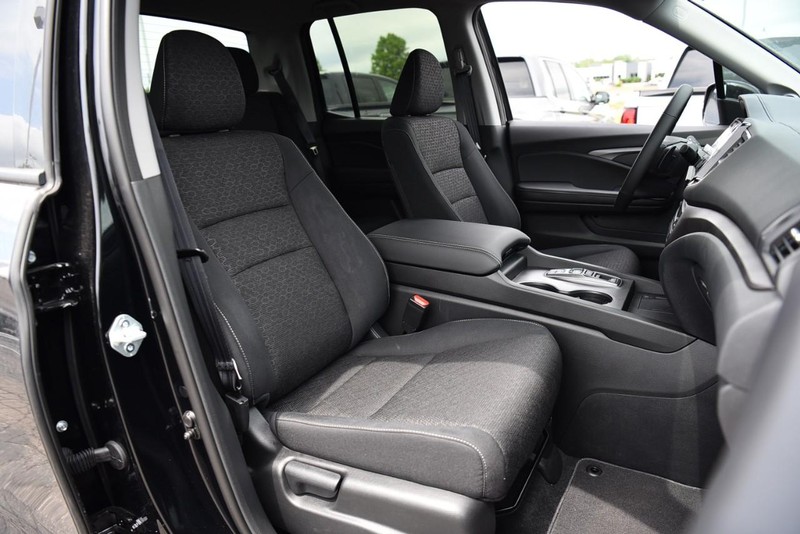 Honda Ridgeline Vehicle Image 23