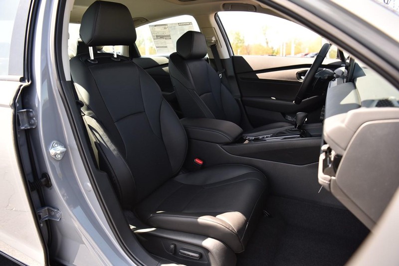 Honda Accord Hybrid Vehicle Image 21