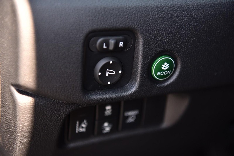 Honda Ridgeline Vehicle Image 12