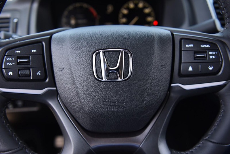 Honda Ridgeline Vehicle Image 21