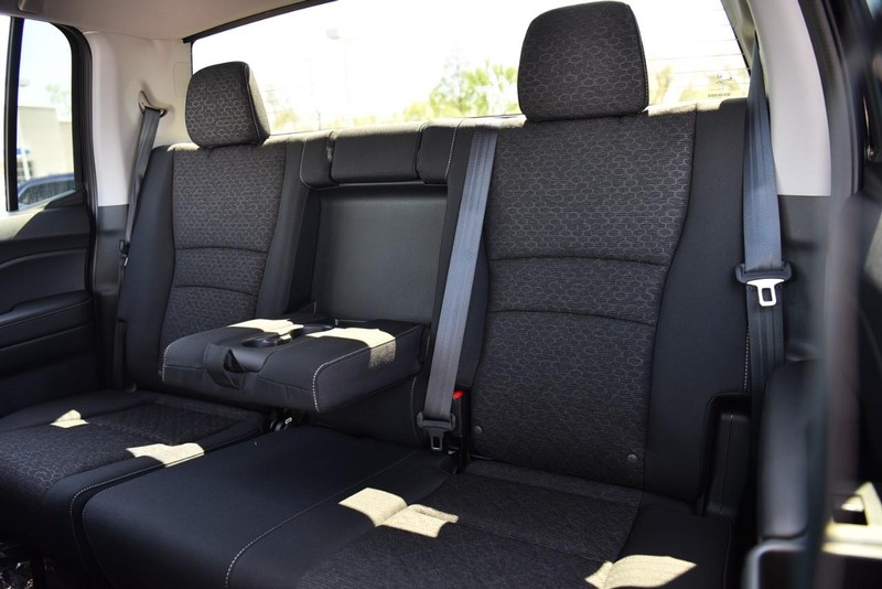 Honda Ridgeline Vehicle Image 24