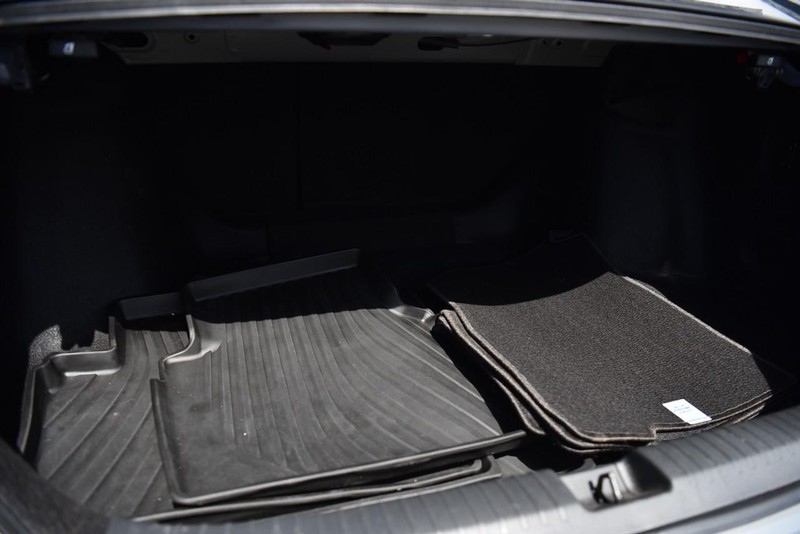 Honda Accord Hybrid Vehicle Image 26