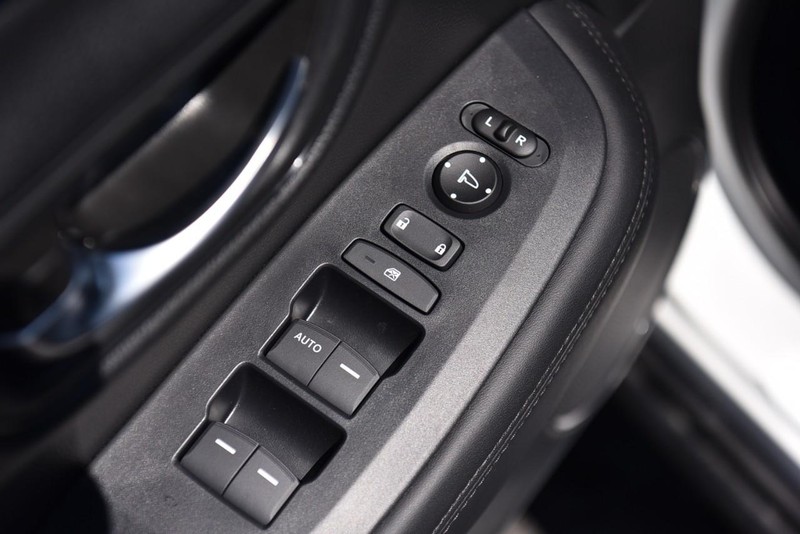 Honda HR-V Vehicle Image 08